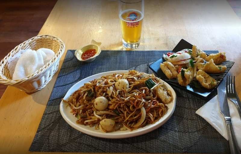 92 Noodle bar Chinese food taken by a customer